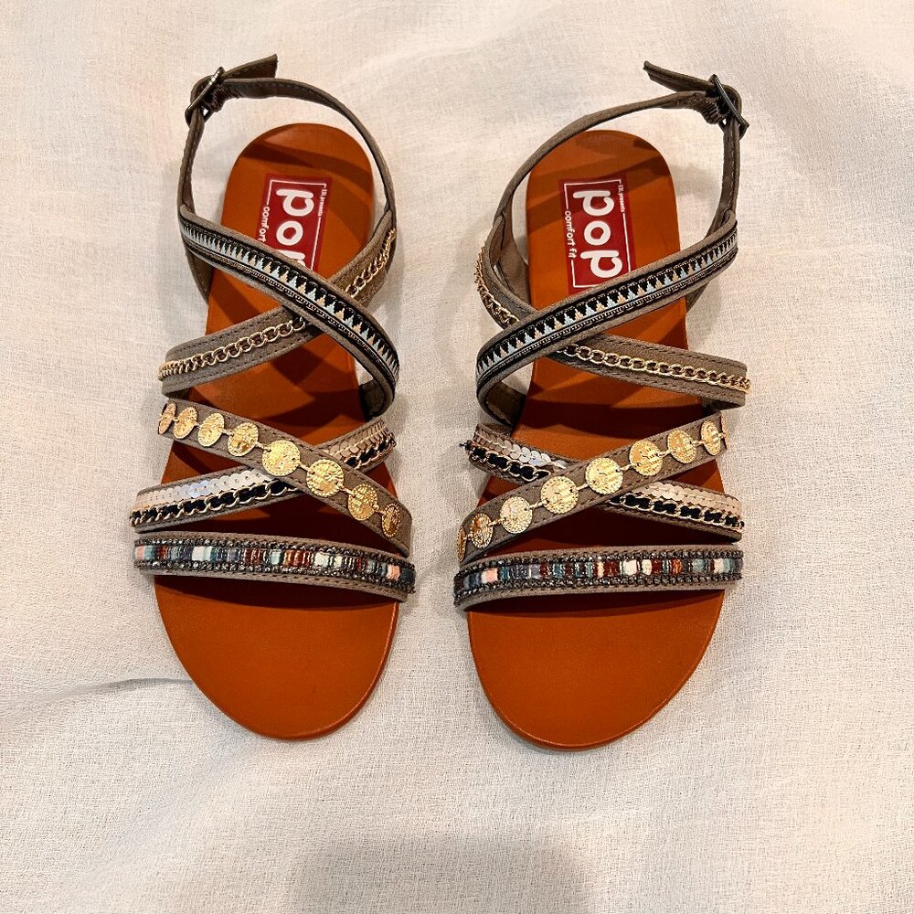 Pop Curious Flat Sandals - Size 7.5